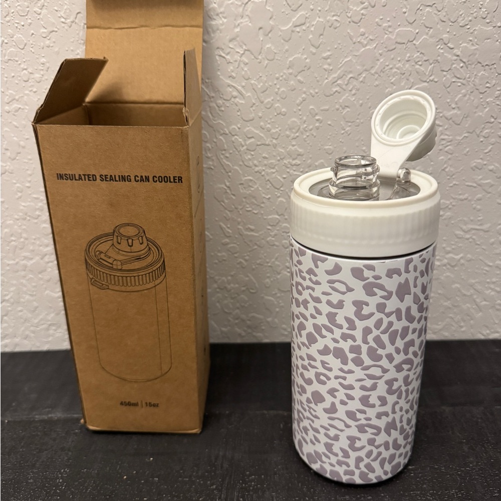 Leopard Print Insulated Can Cooler